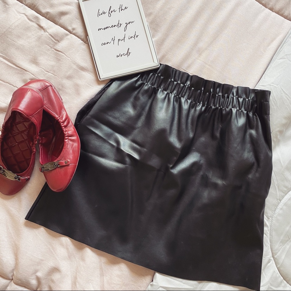 Faux Leather  paper waist Zara skirt